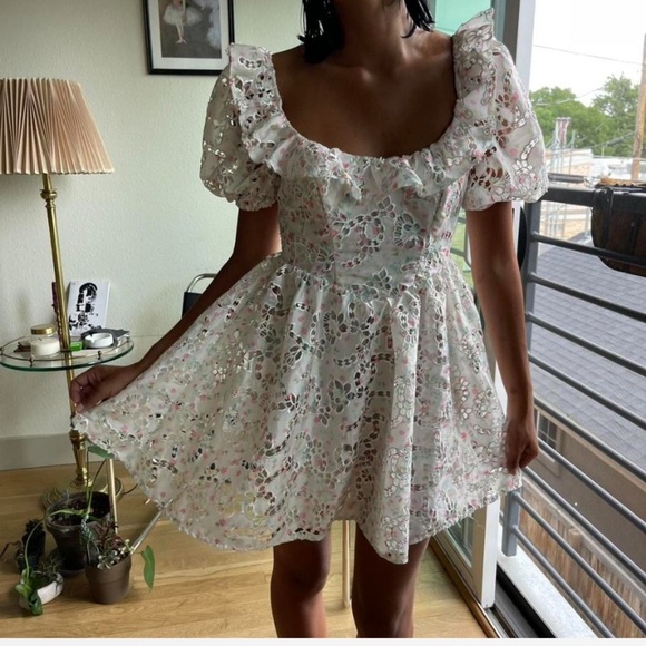 For Love & Lemons Magnolia Mini Dress Cottagecore Puff Sleeve Embroidered M NEW - Picture 4 of 9